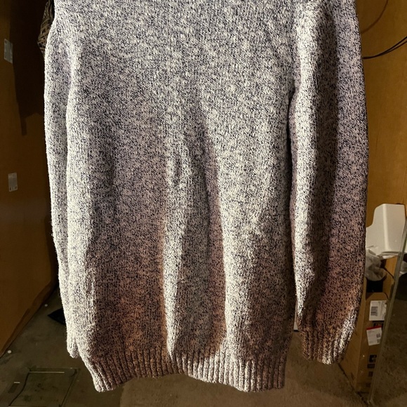 L.L. Bean Women’s Turtleneck Sweater - Picture 6 of 7